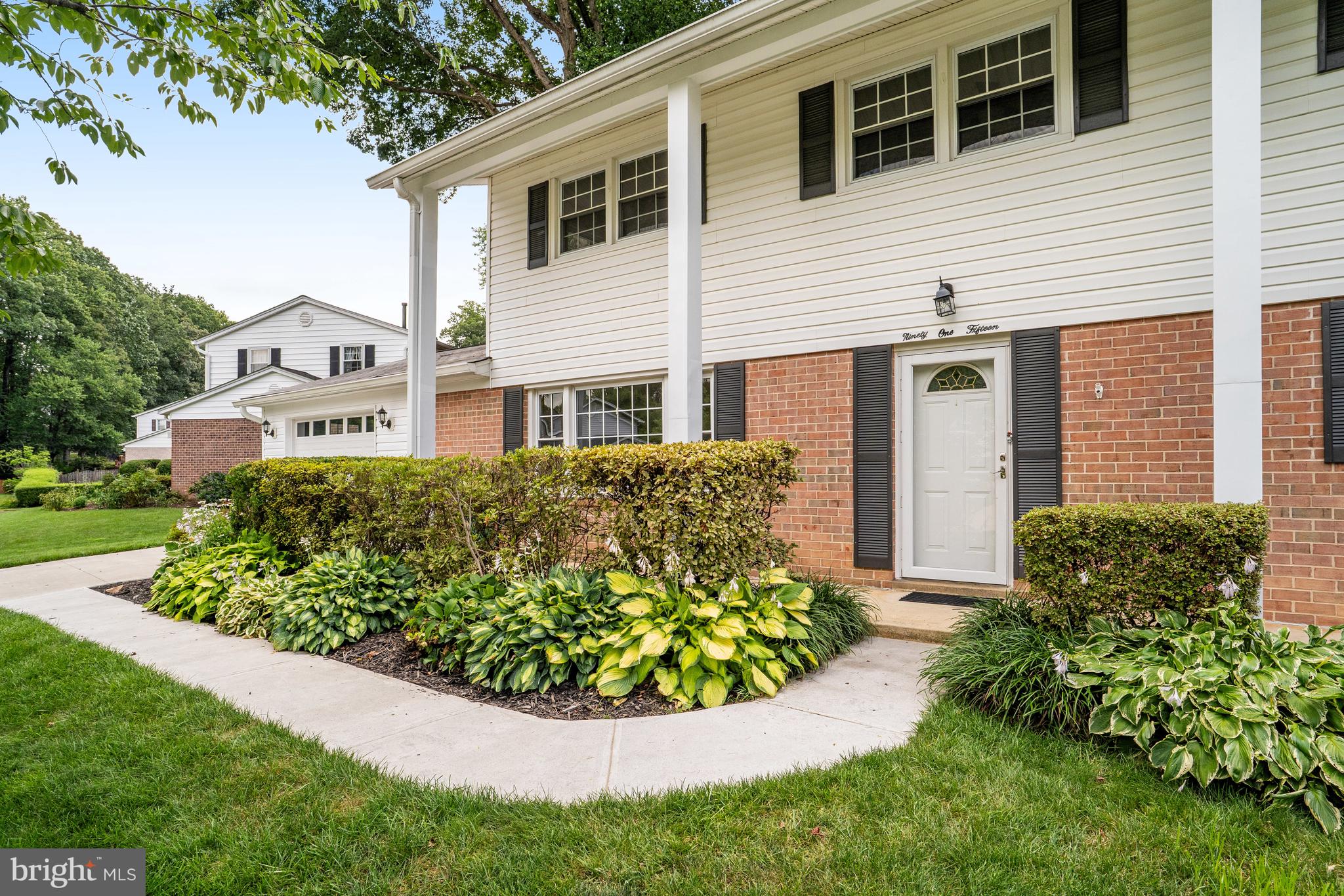 9115 STEVEN IRVING COURT