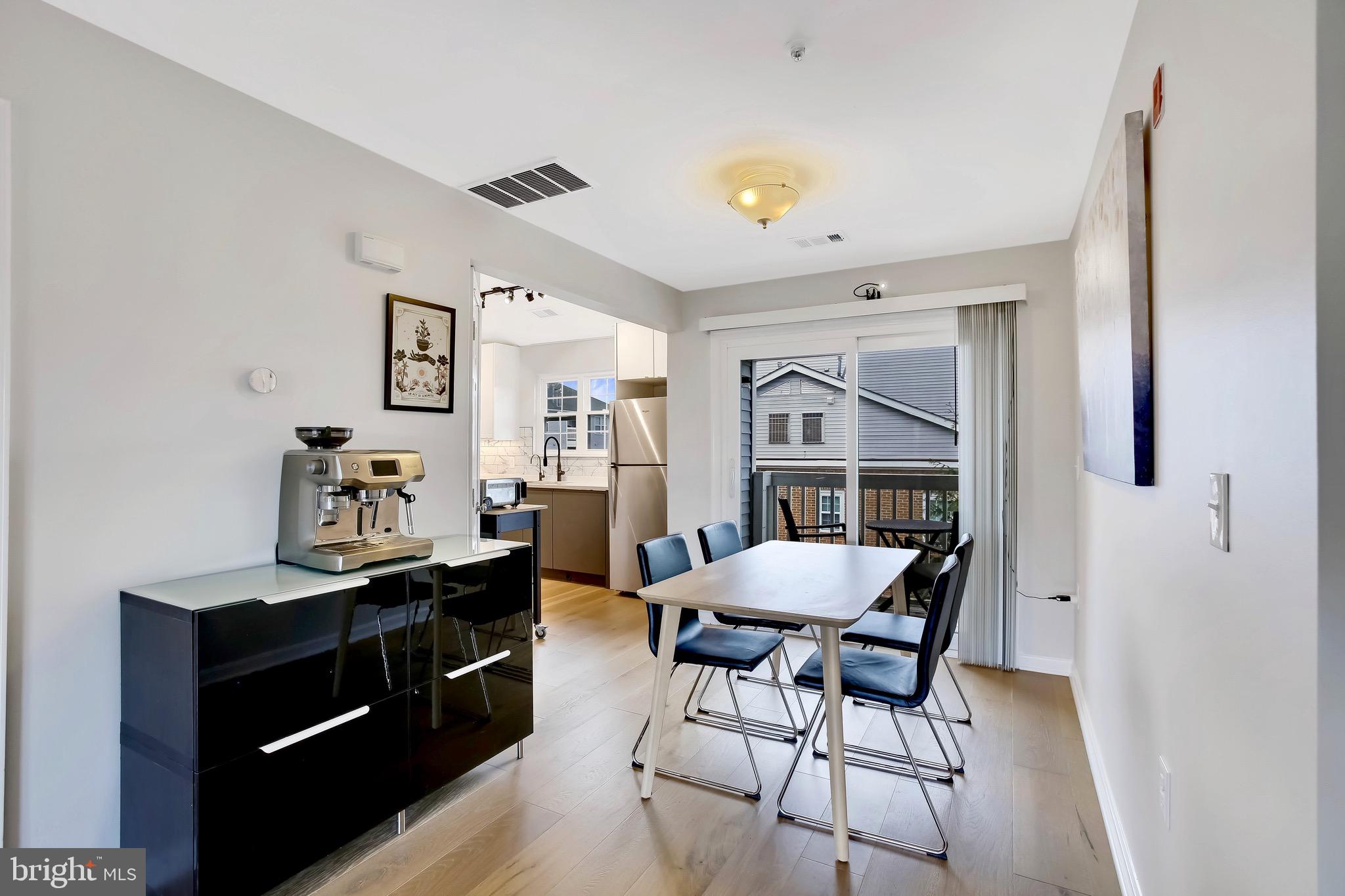 GATEWAY - Residential