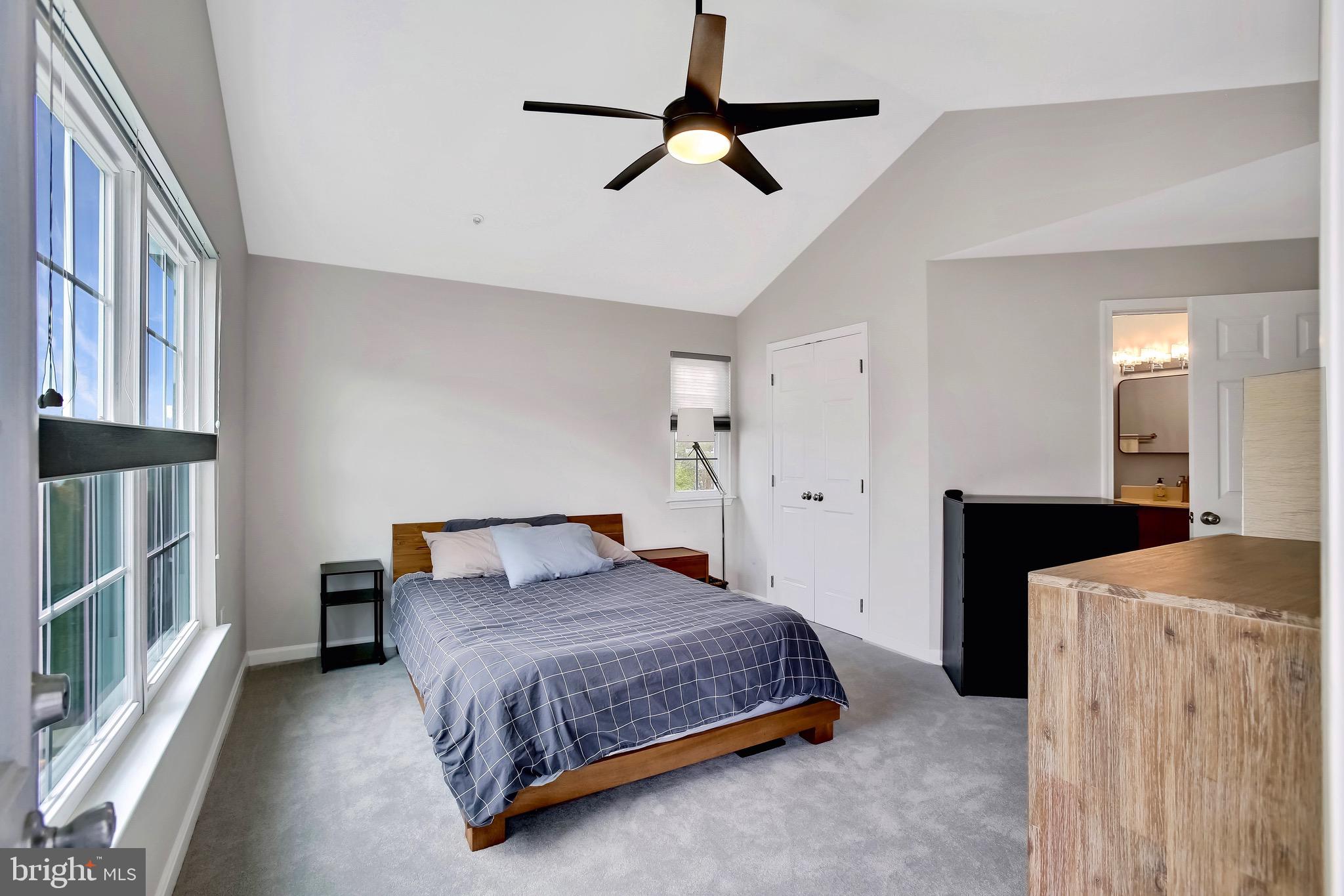 GATEWAY - Residential