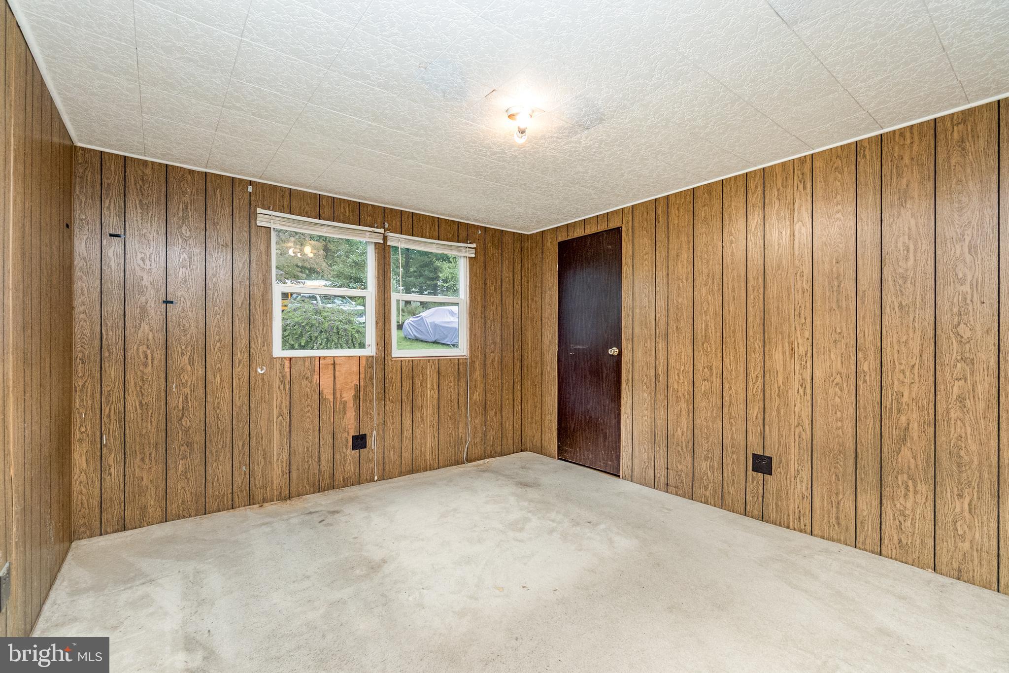 NONE AVAILABLE - Land