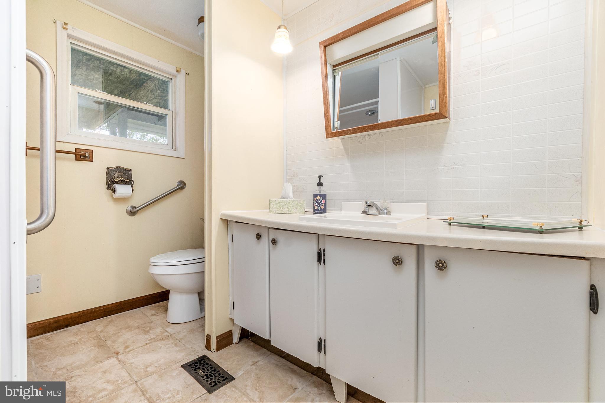 NONE AVAILABLE - Land