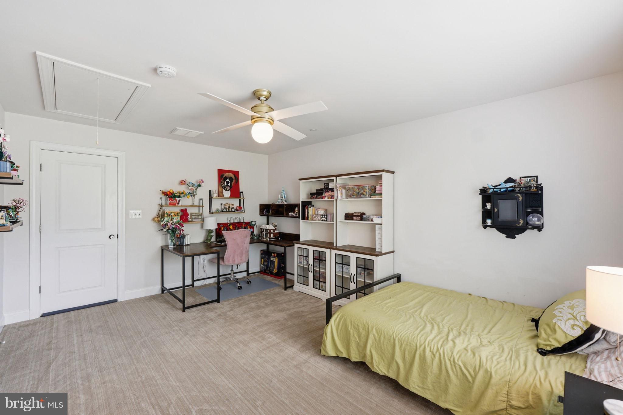 OLD FARM - Residential