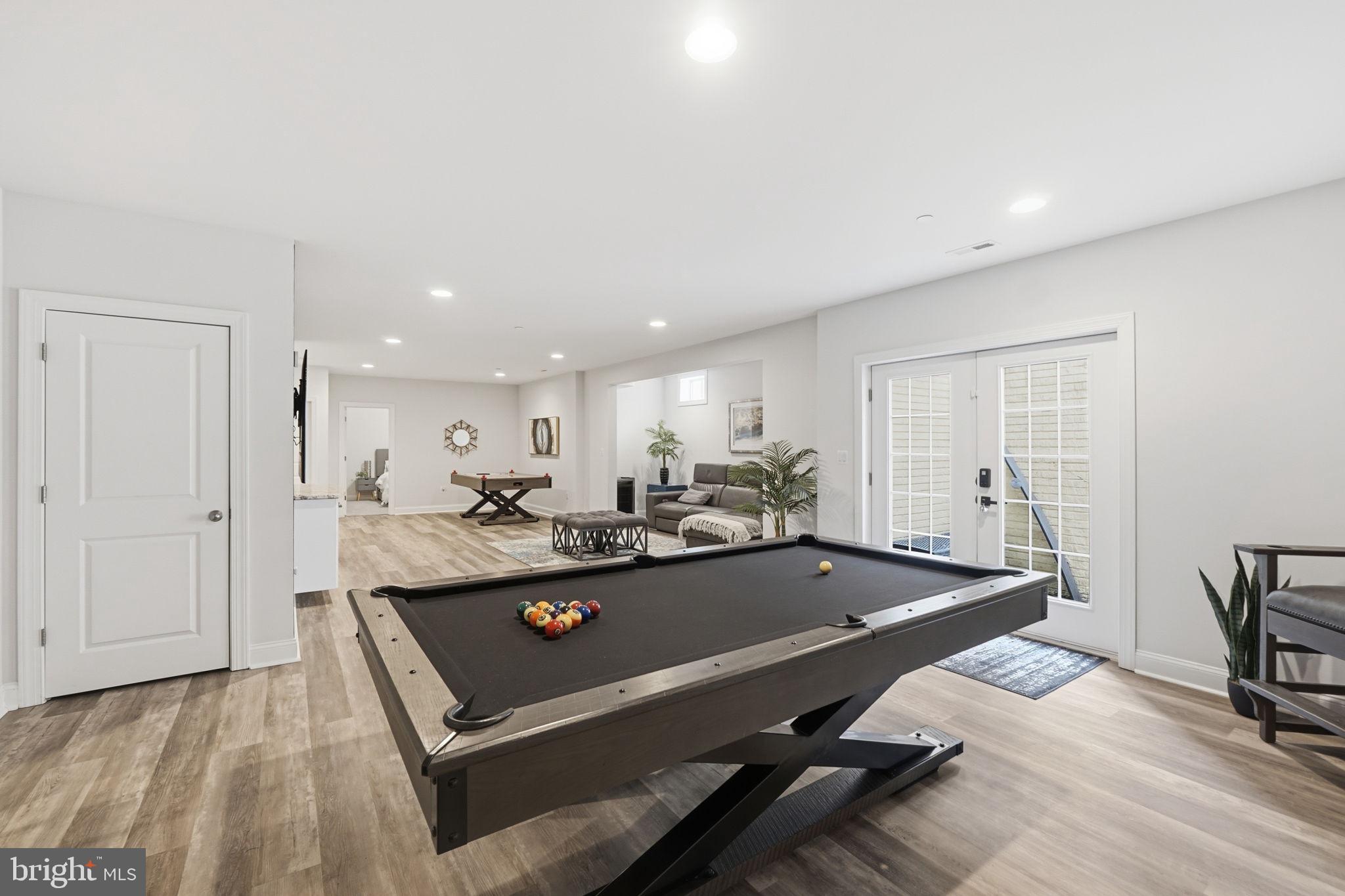 OLD FARM - Residential