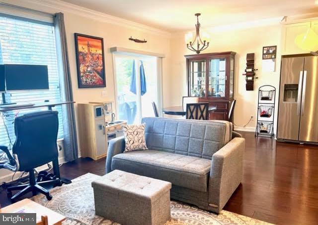 BELMONT RUN - Residential Lease