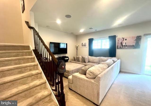 BELMONT RUN - Residential Lease