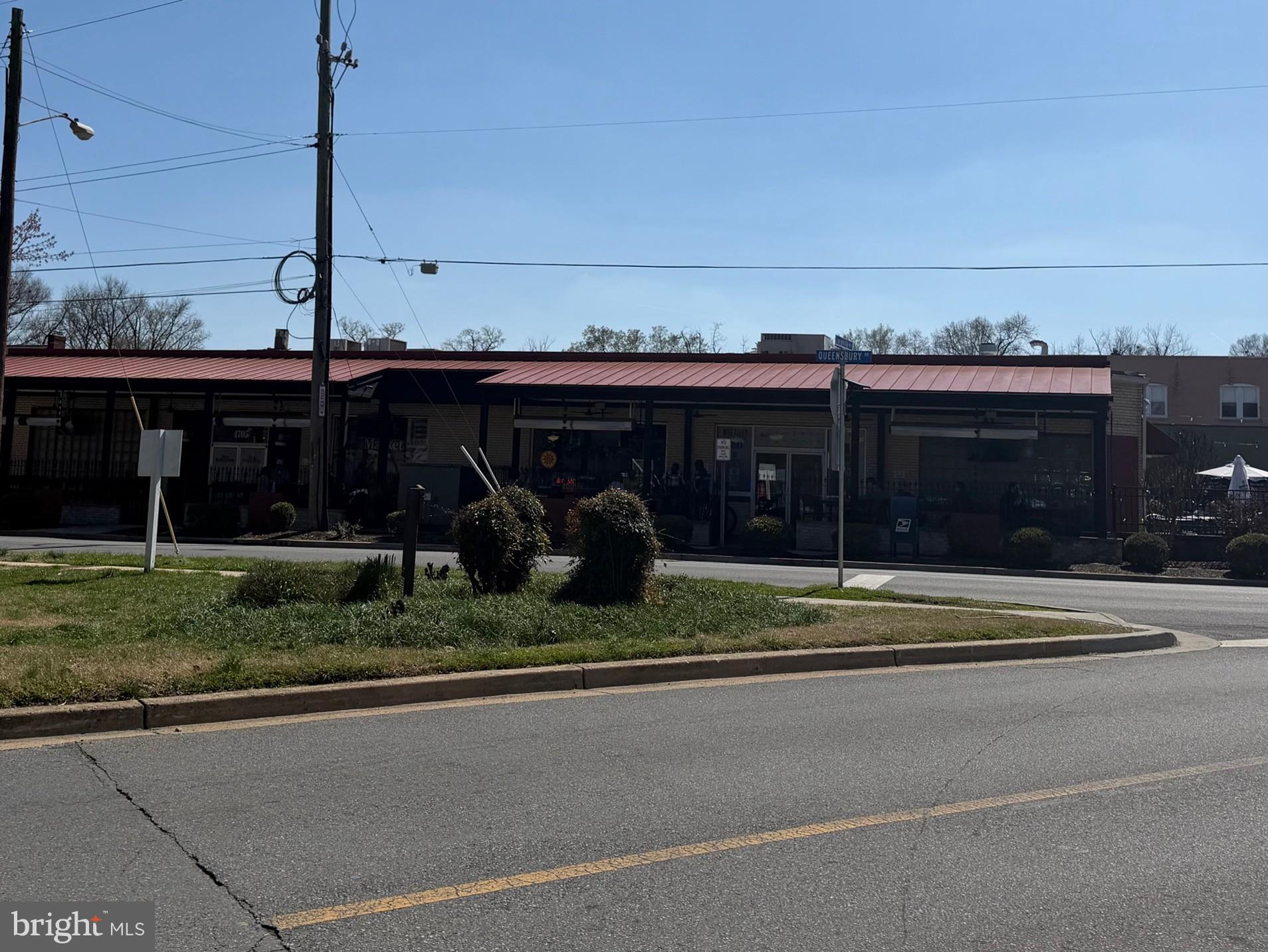 RIVERDALE PARK - Residential