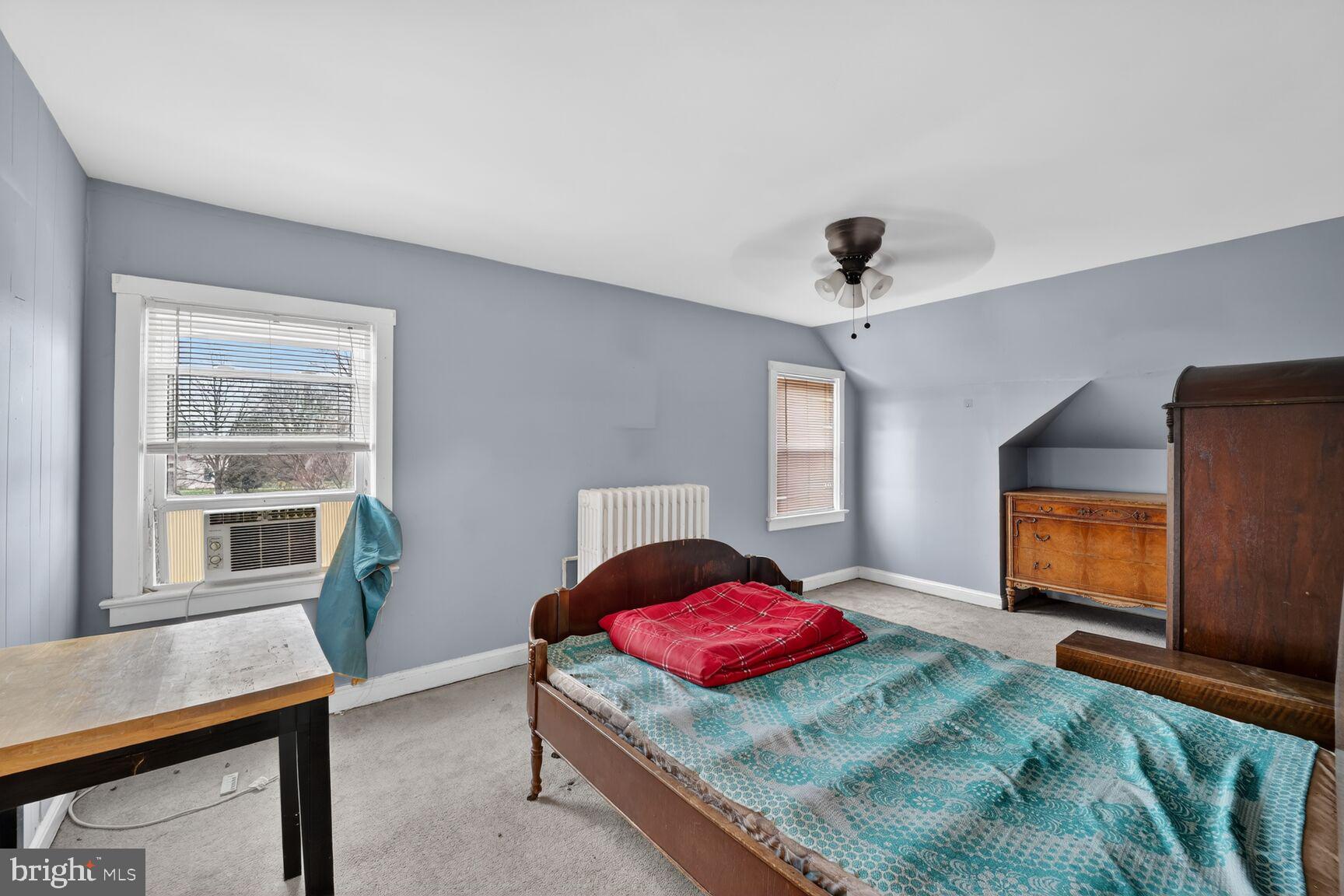 RIVERDALE PARK - Residential