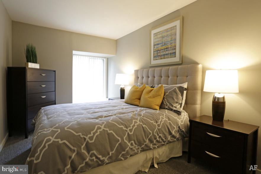 CREEKSIDE AT BLUE BELL - Residential Lease