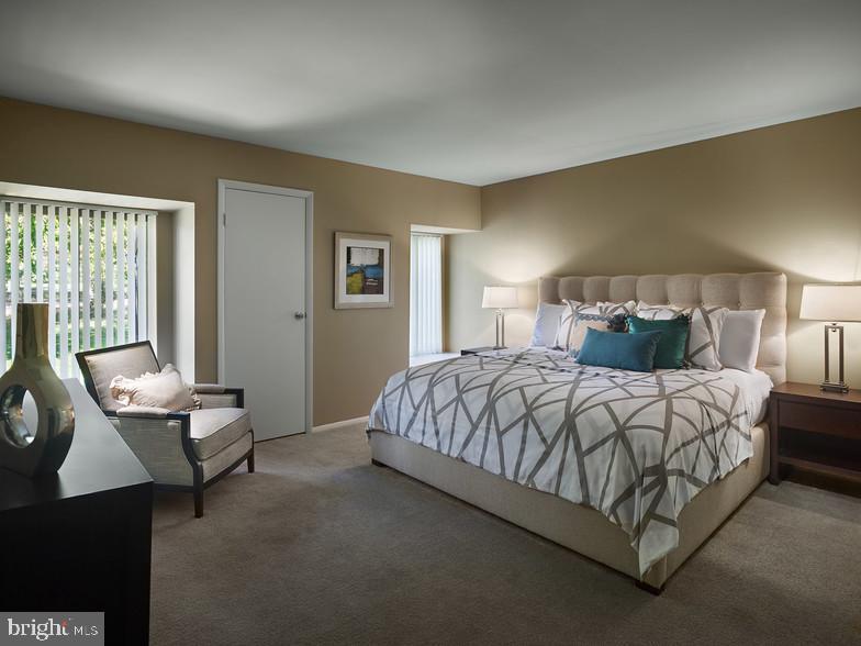 CREEKSIDE AT BLUE BELL - Residential Lease