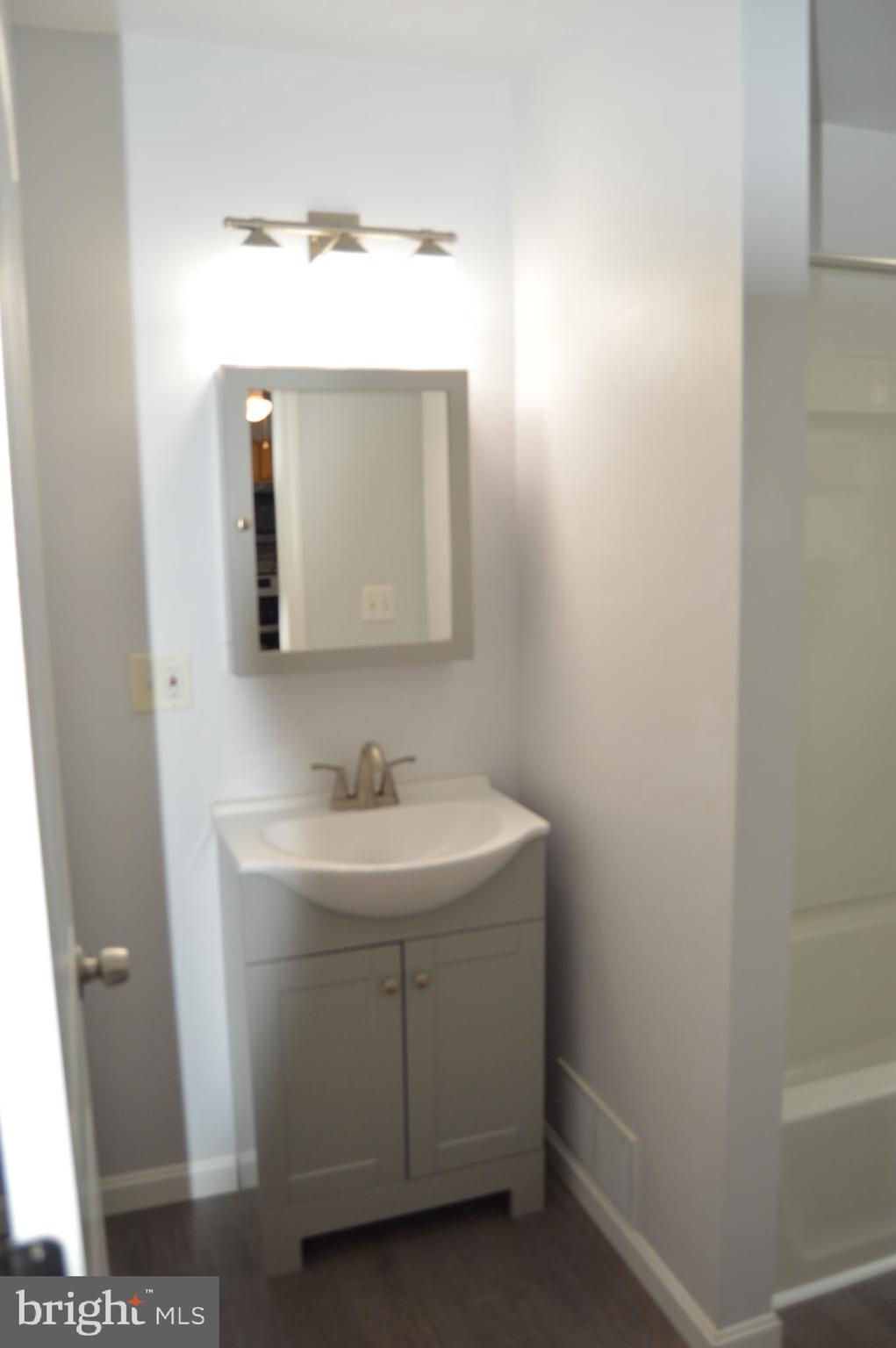 CARVEL BEACH - Residential