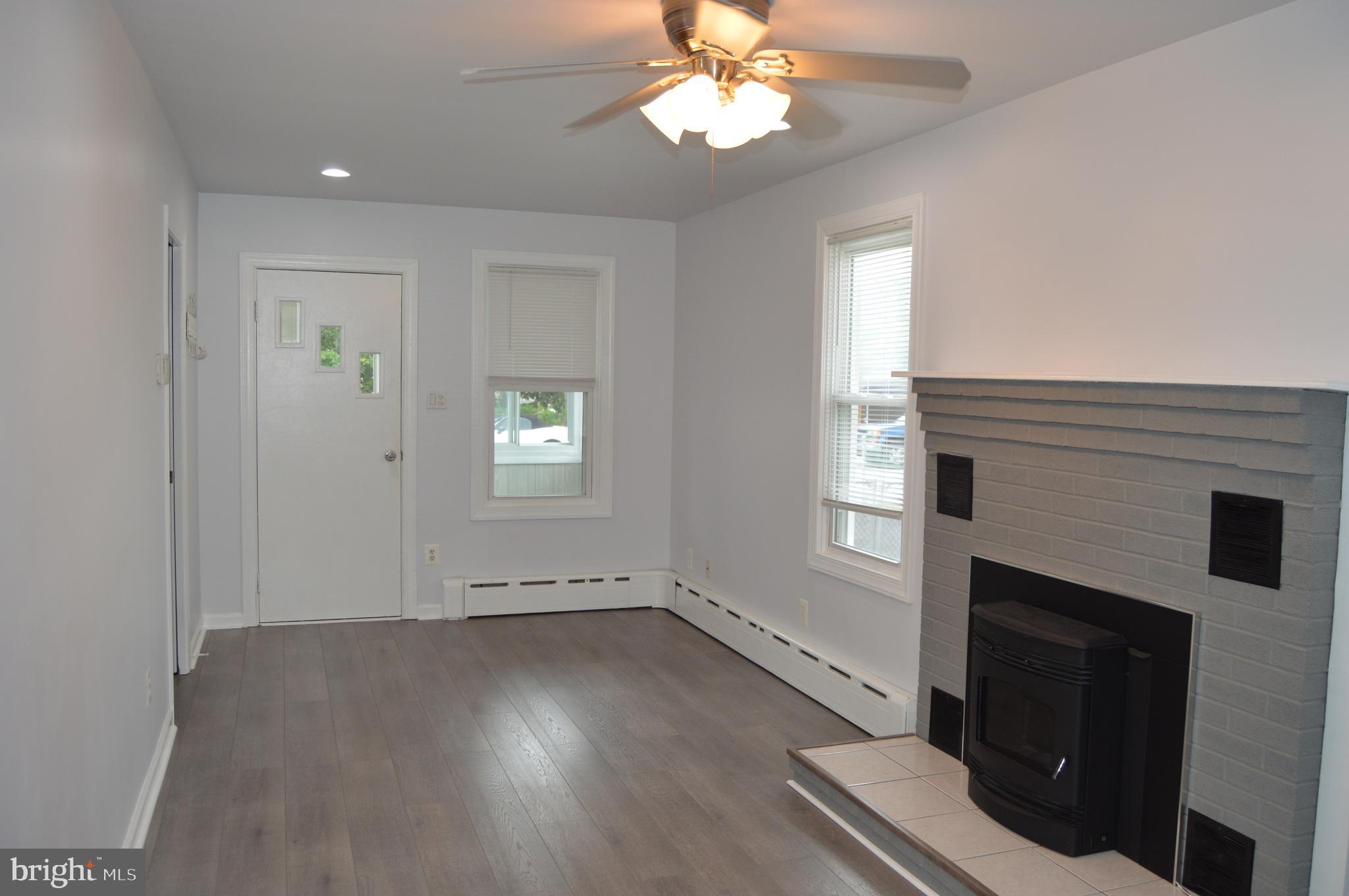 CARVEL BEACH - Residential