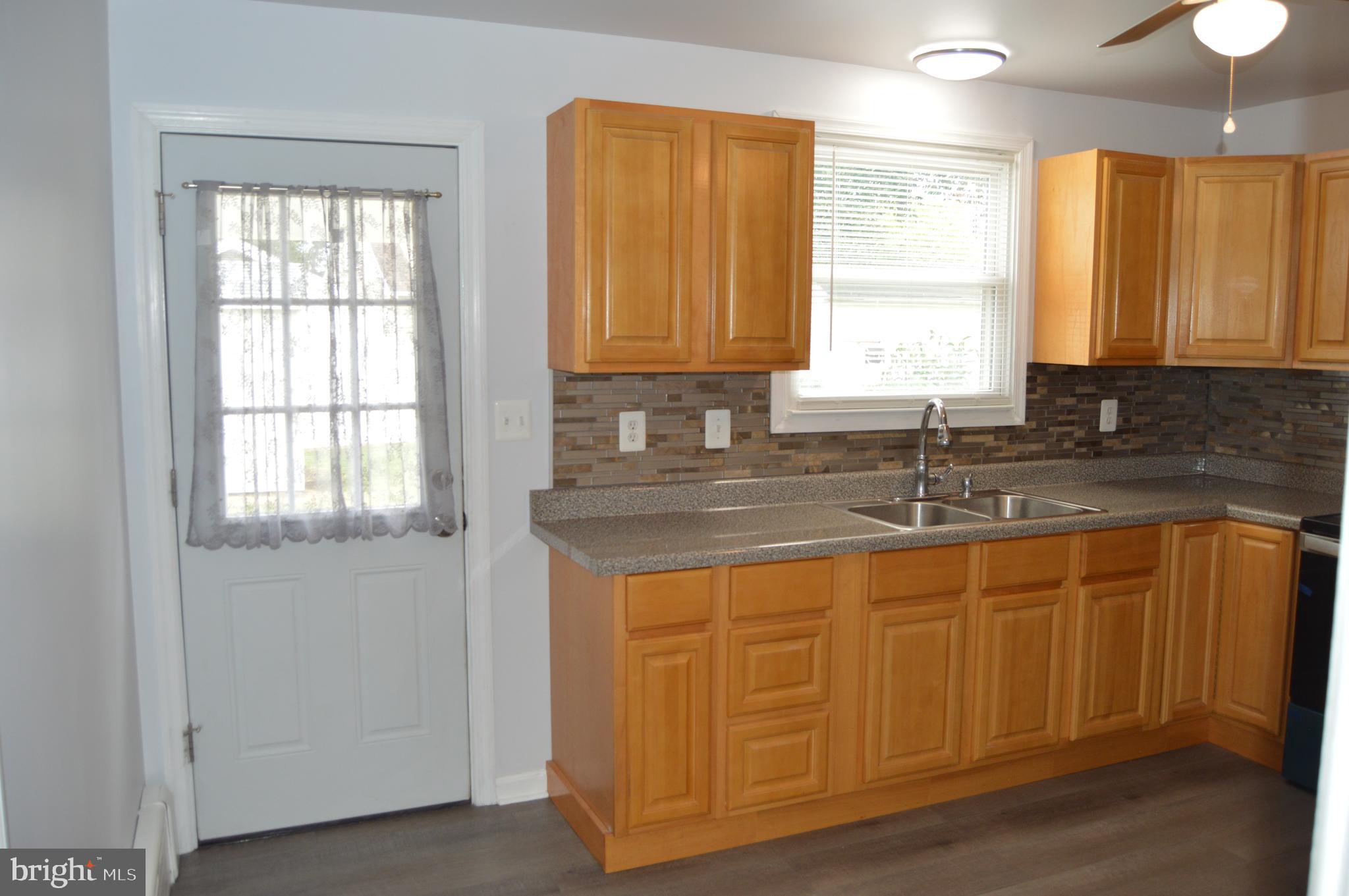 CARVEL BEACH - Residential