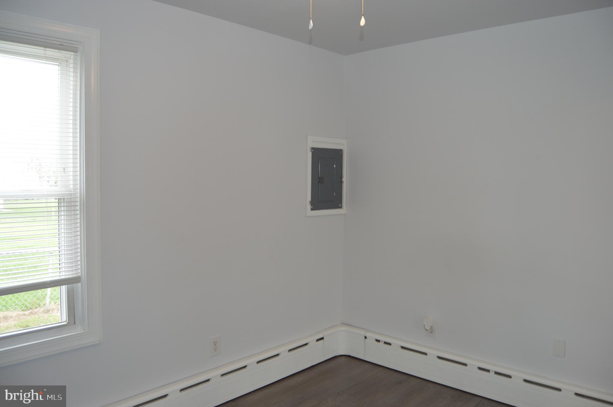 CARVEL BEACH - Residential