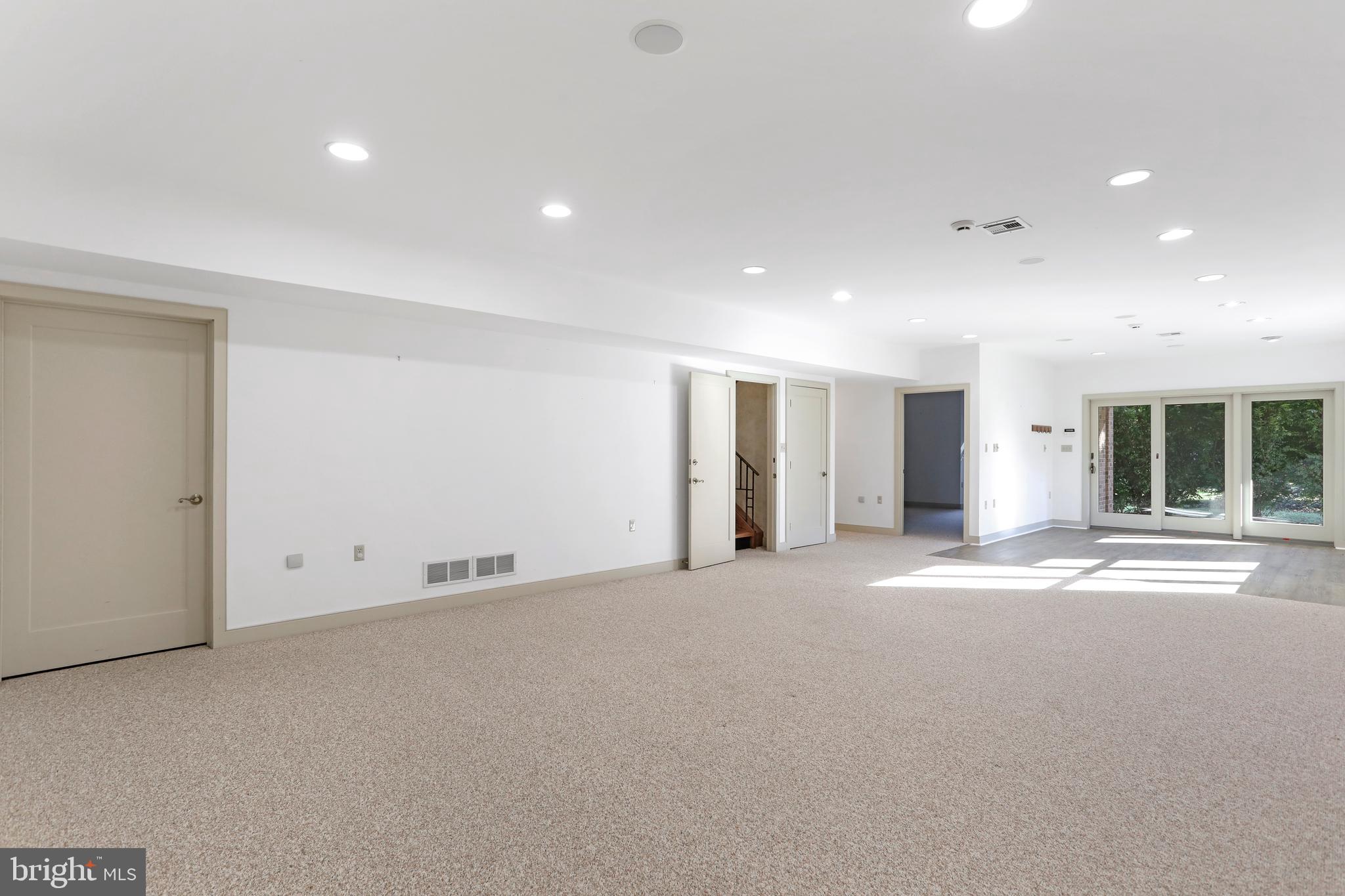 SCOTT GREENE ESTATES - Residential