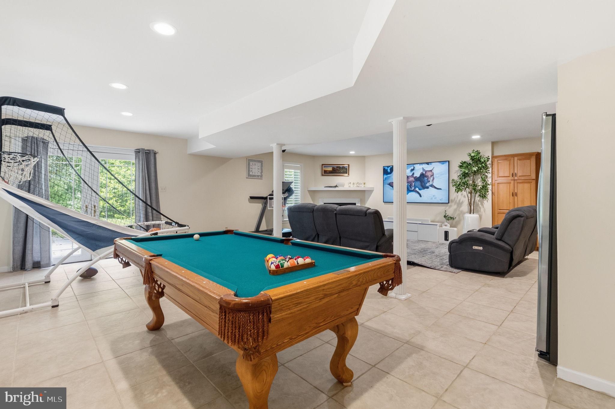 VALLEY VIEW - Residential