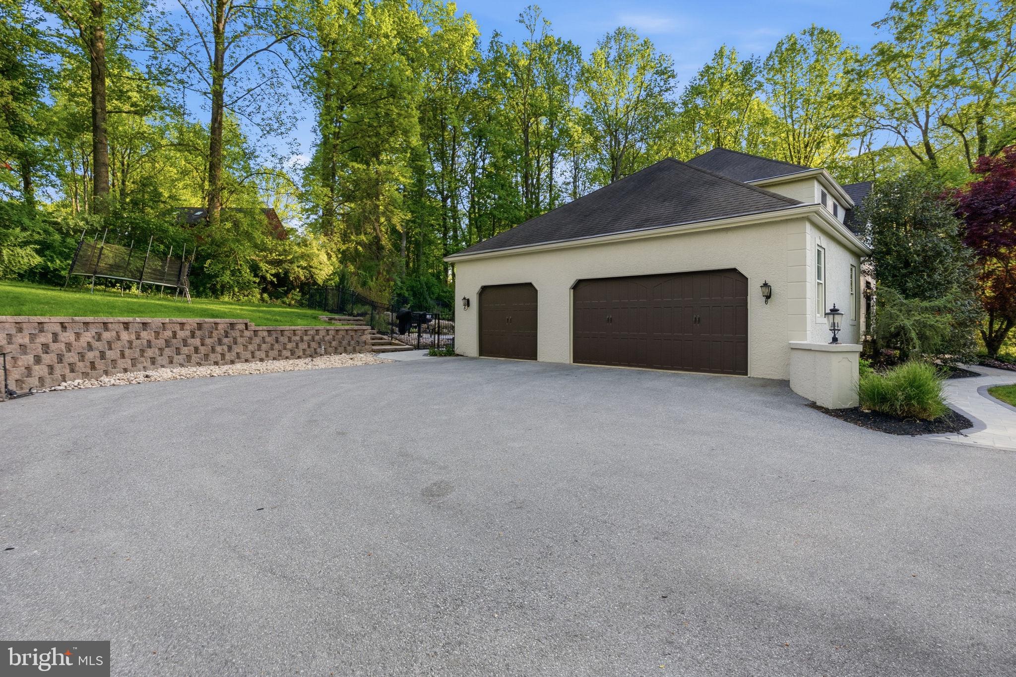 VALLEY VIEW - Residential