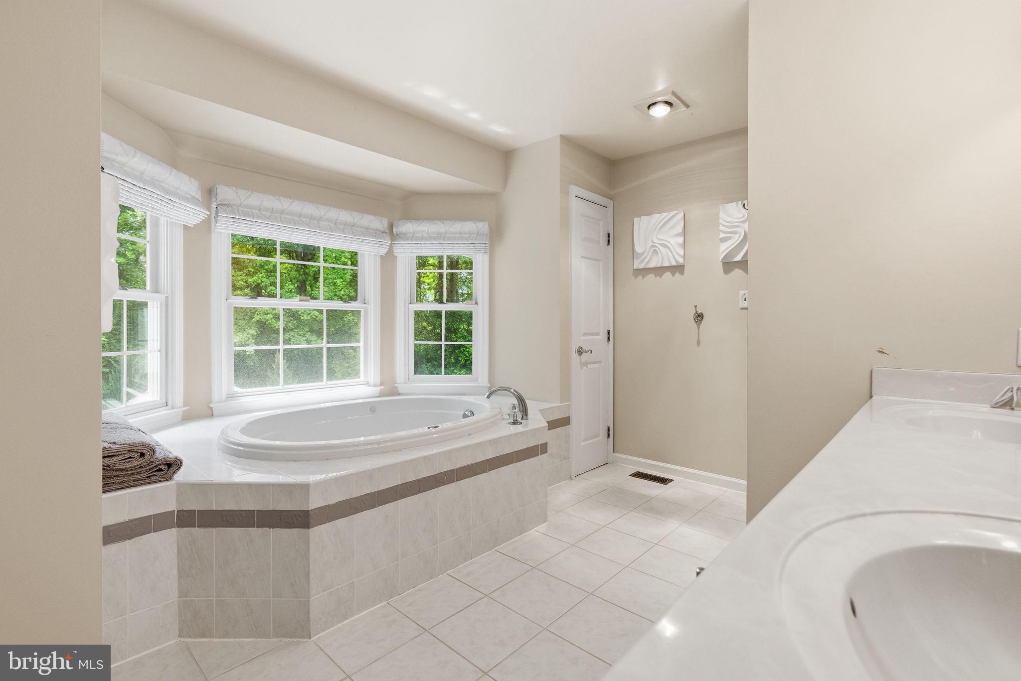VALLEY VIEW - Residential