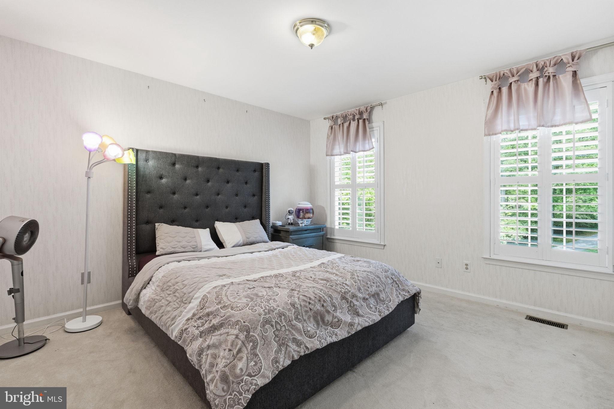 VALLEY VIEW - Residential