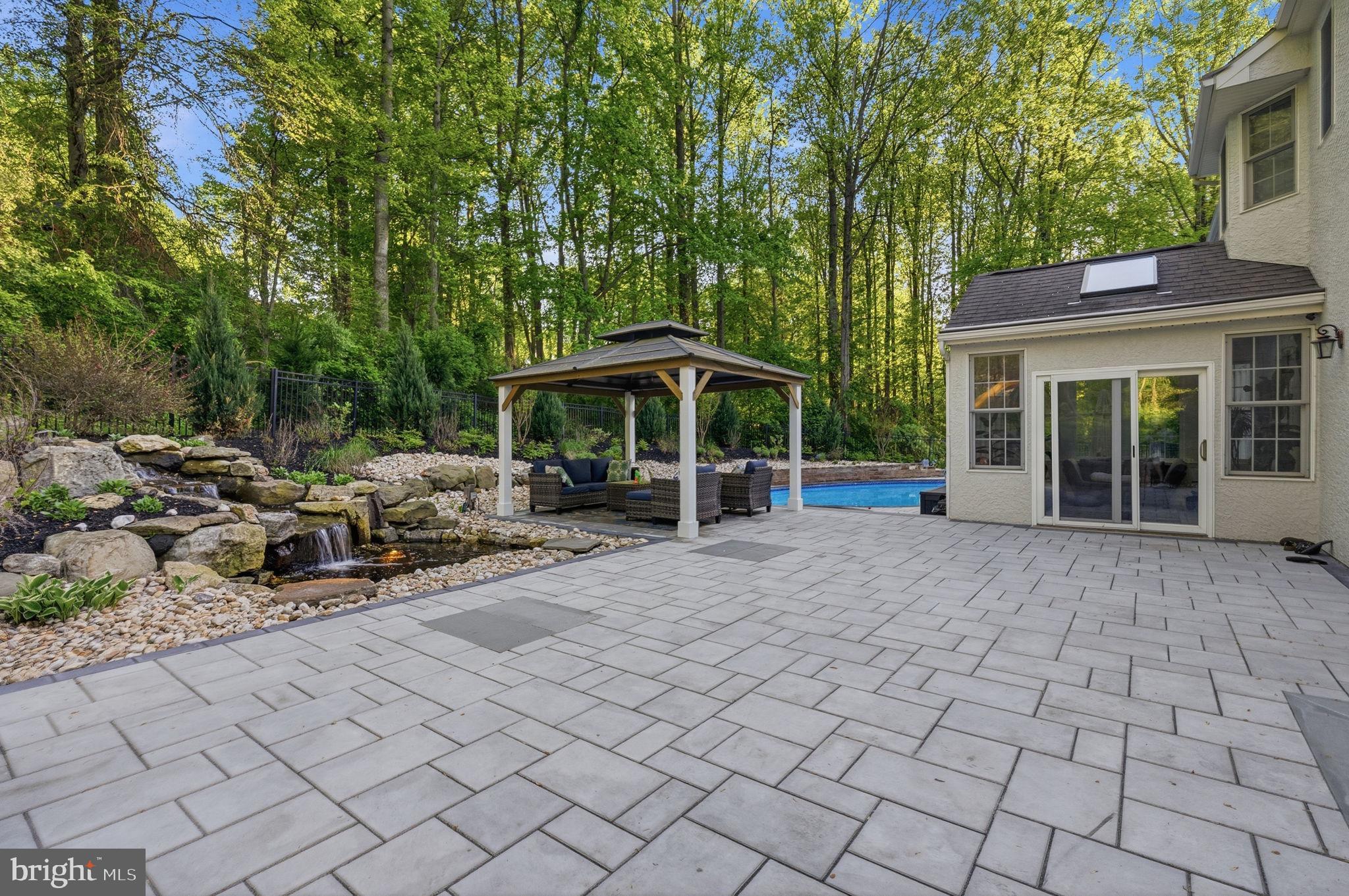 VALLEY VIEW - Residential