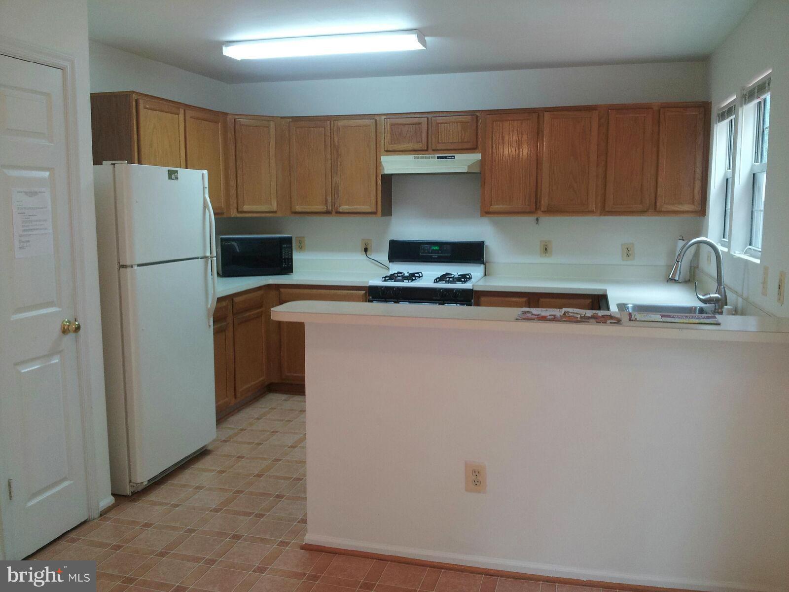 DAWSONS RIDGE - Residential Lease