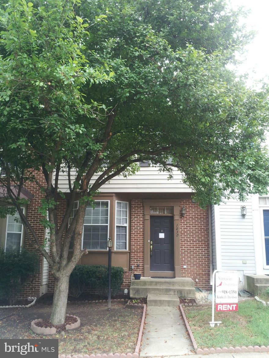 Nice 3 br, & den townhome, priced to rent! Conveniently located to major roads, slug lots and county park systems. Home offers large kitchen / with combined eating area  leading to large deck. Home backs to wooded lot offering privacy. LL can be used as  in-law-suite; Convenient to shopping & schools. Carpet professionally cleaned; owner may  consider providing painting supplies to tenant.