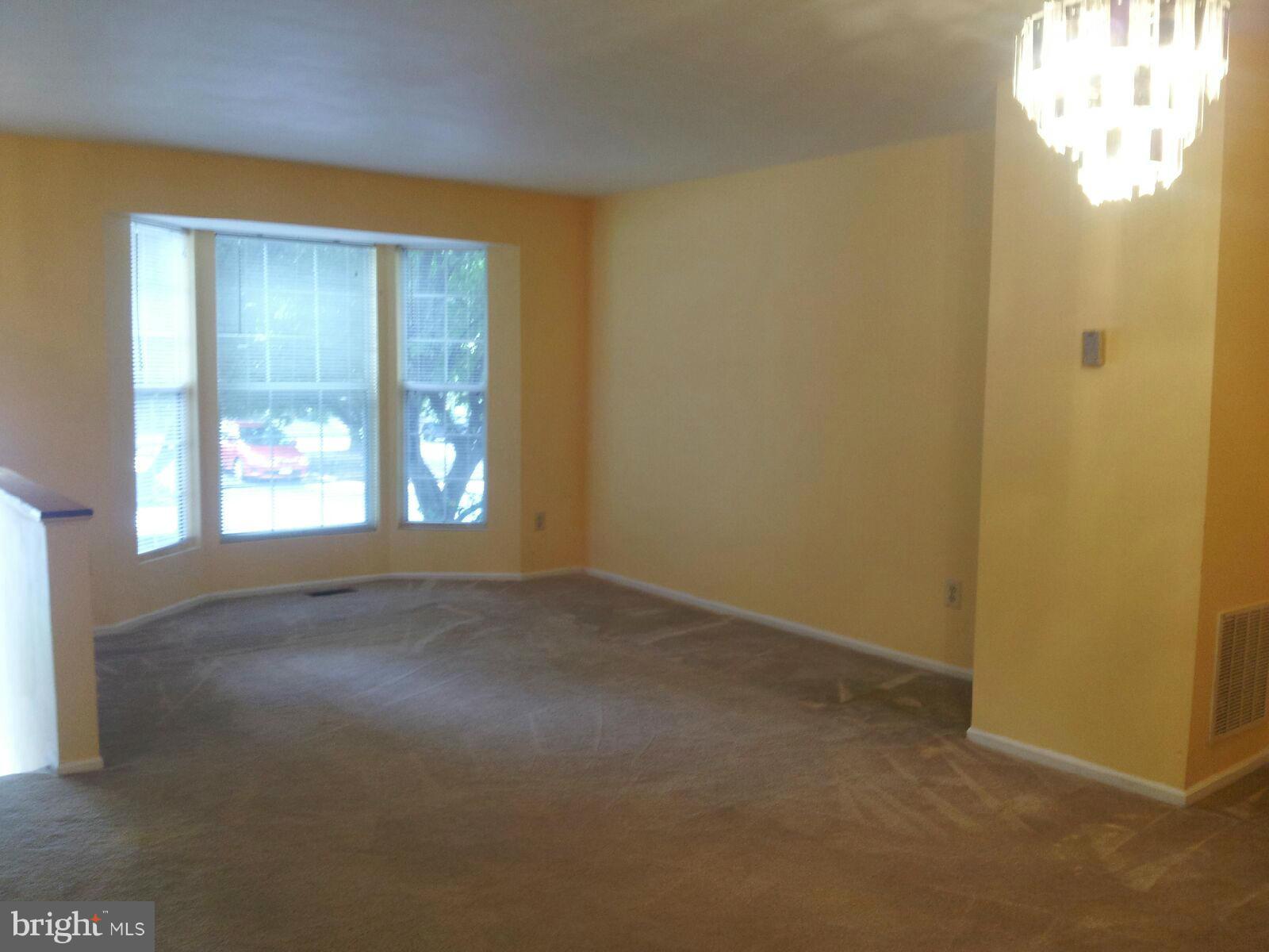 DAWSONS RIDGE - Residential Lease