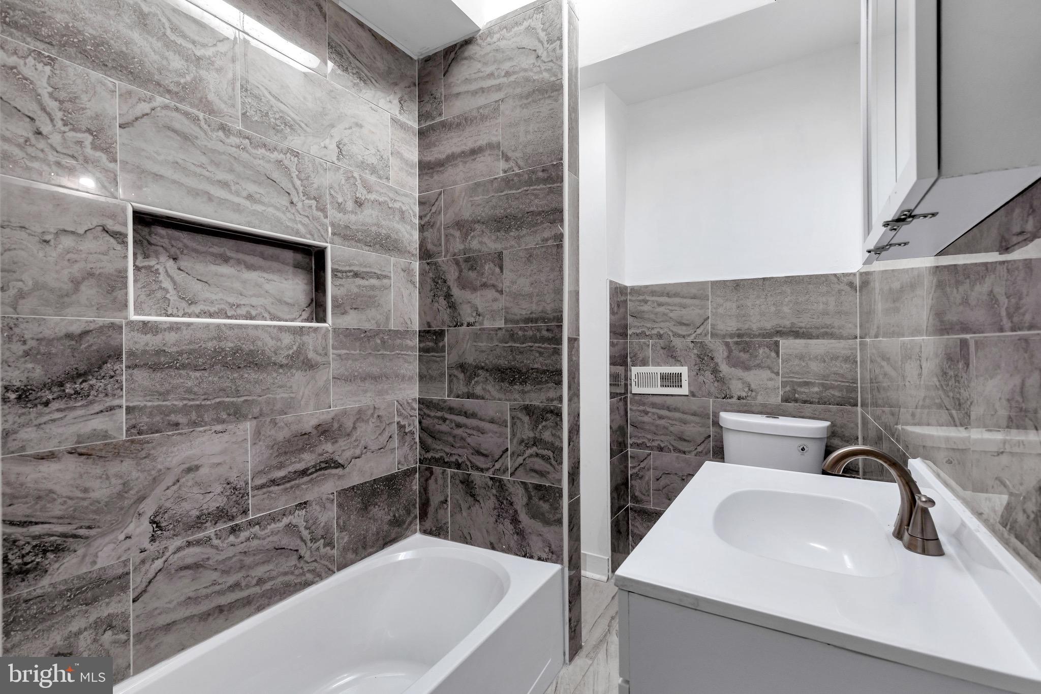 KINGSESSING - Residential