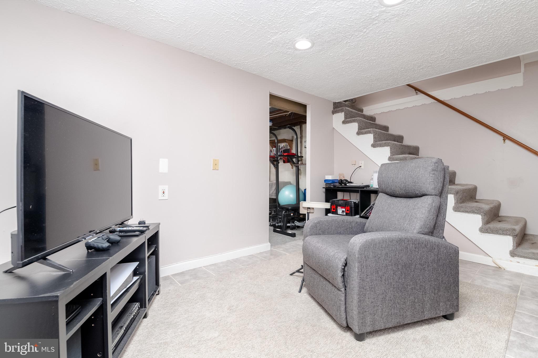 DUNDALK VILLAGE - Residential