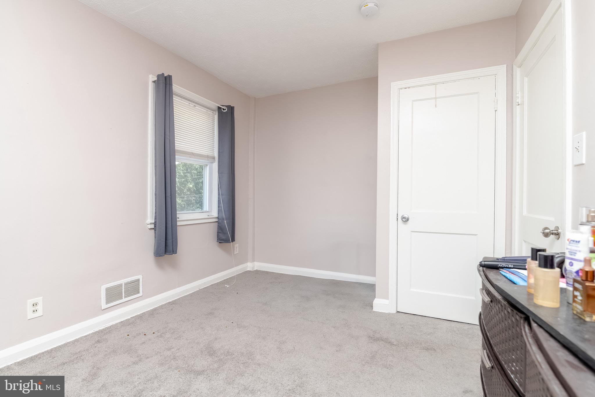 DUNDALK VILLAGE - Residential