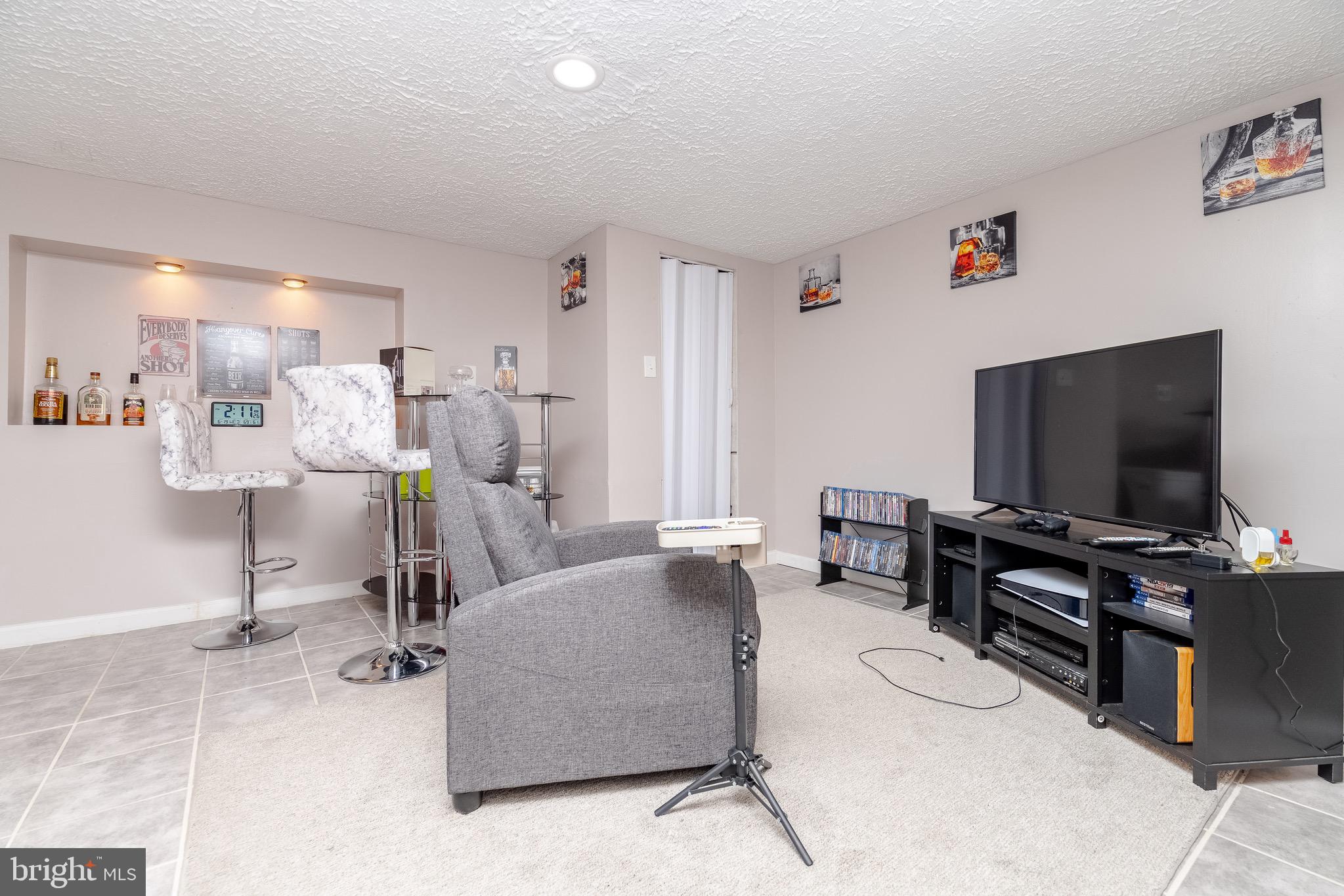 DUNDALK VILLAGE - Residential