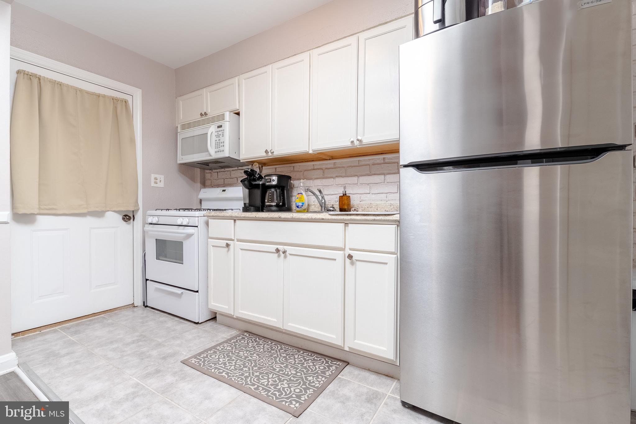 DUNDALK VILLAGE - Residential