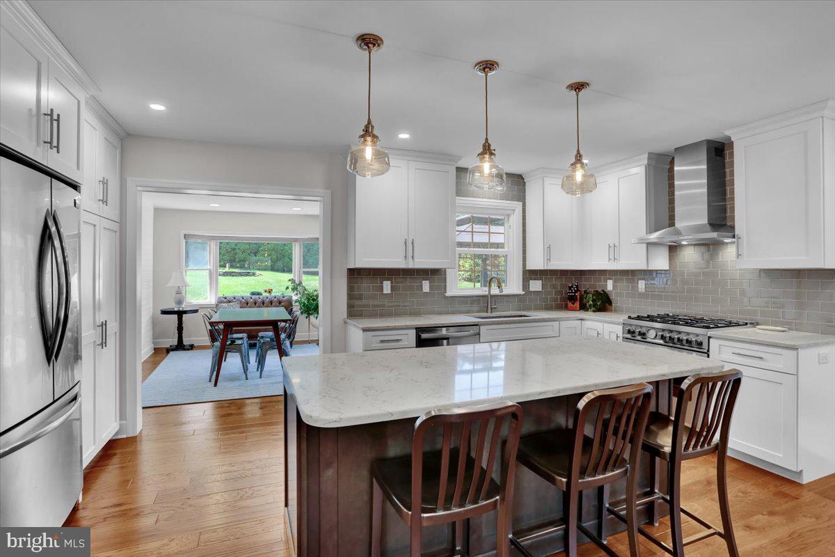 SCHOOL LANE HILLS - Residential