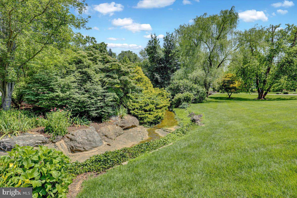 SCHOOL LANE HILLS - Residential