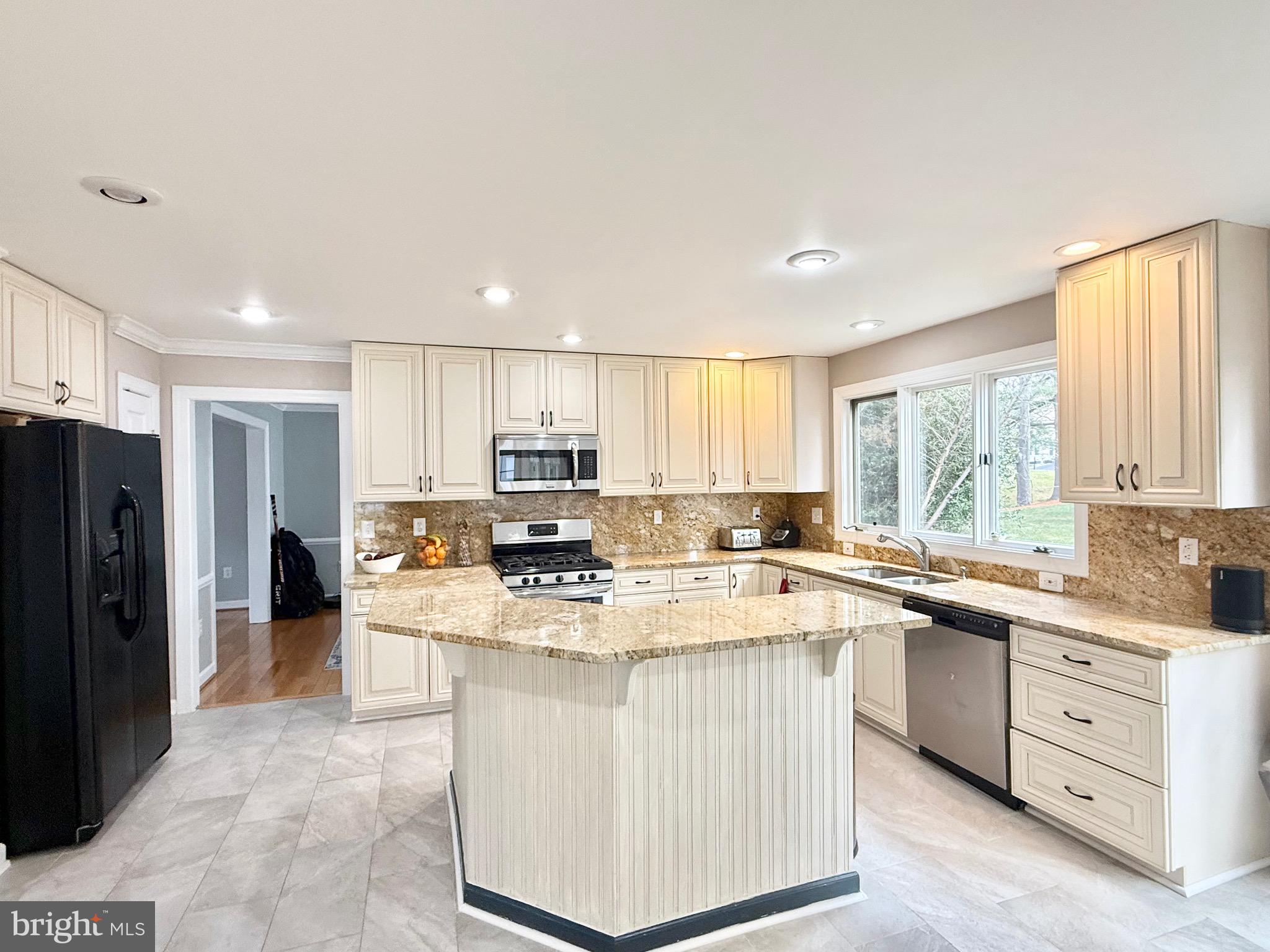 NATALIE ESTATES - Residential Lease