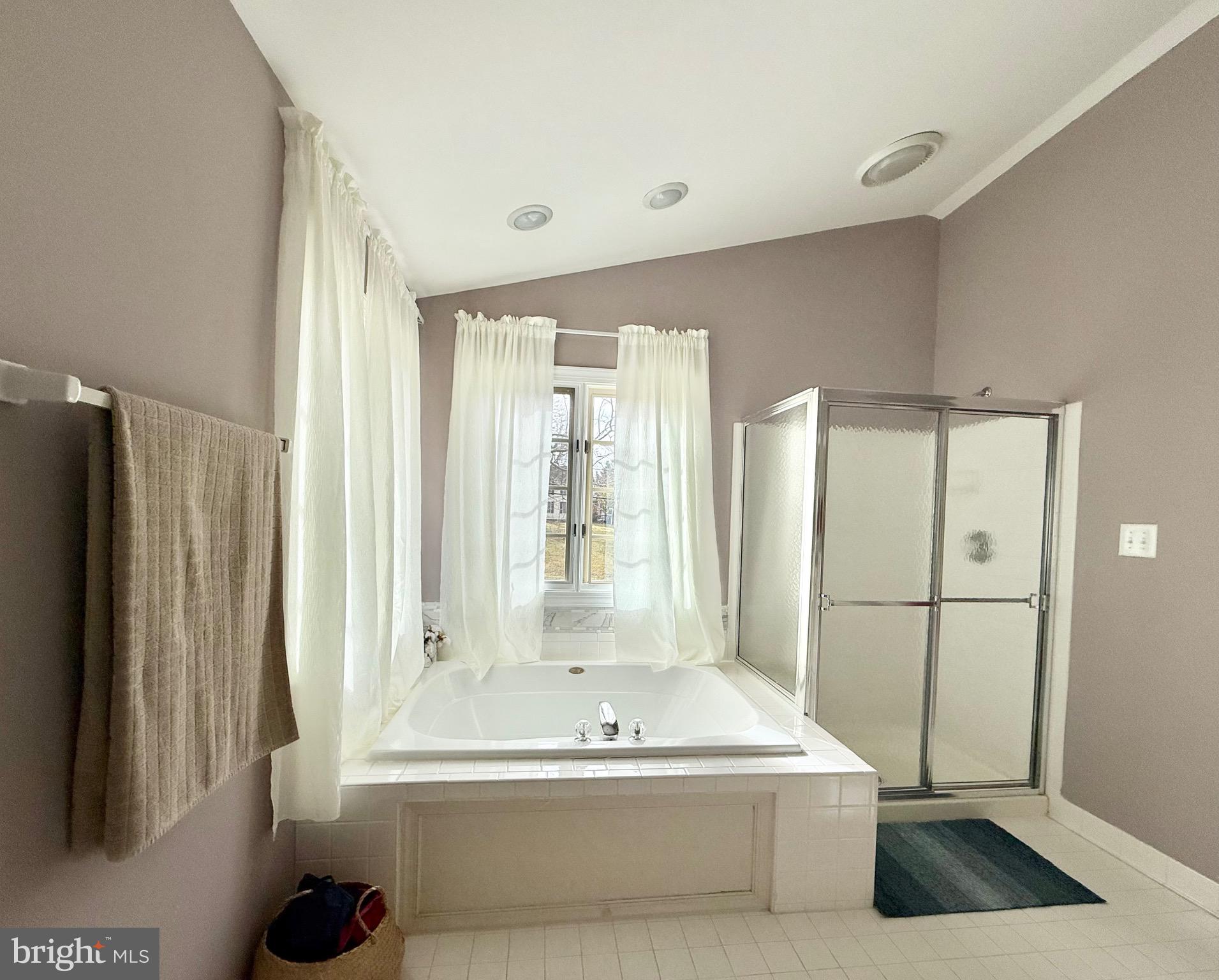 NATALIE ESTATES - Residential Lease