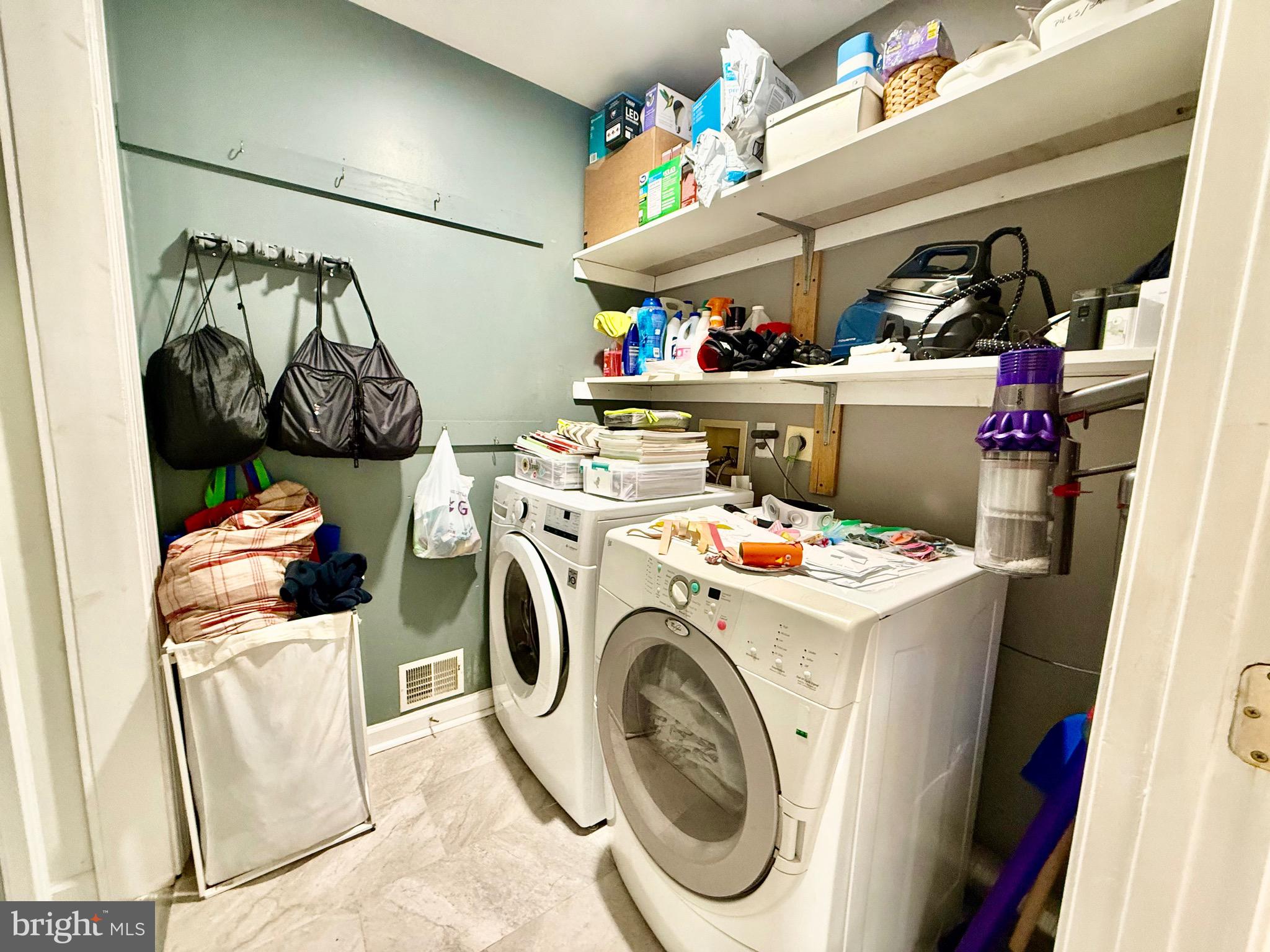 NATALIE ESTATES - Residential Lease