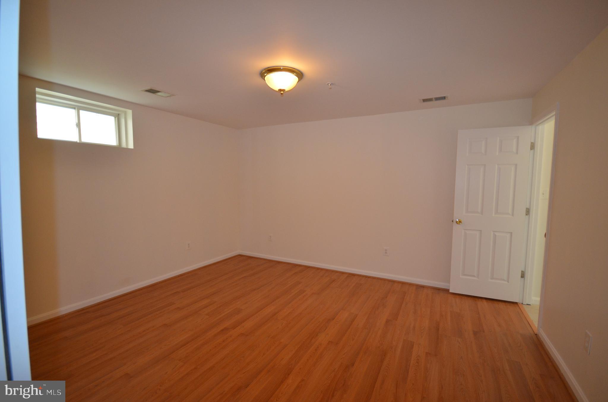 KING FARM IRVINGTON - Residential Lease