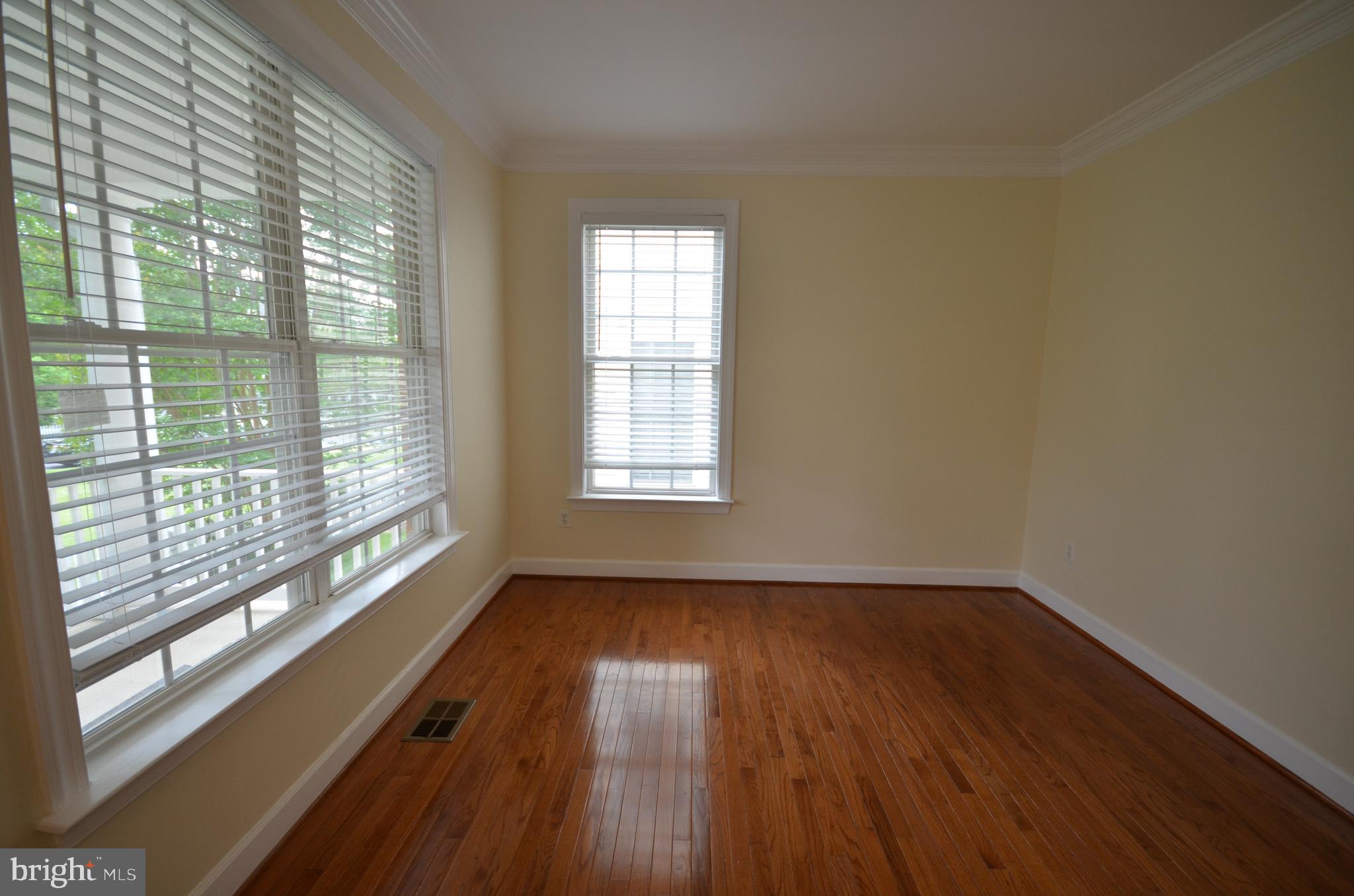 KING FARM IRVINGTON - Residential Lease