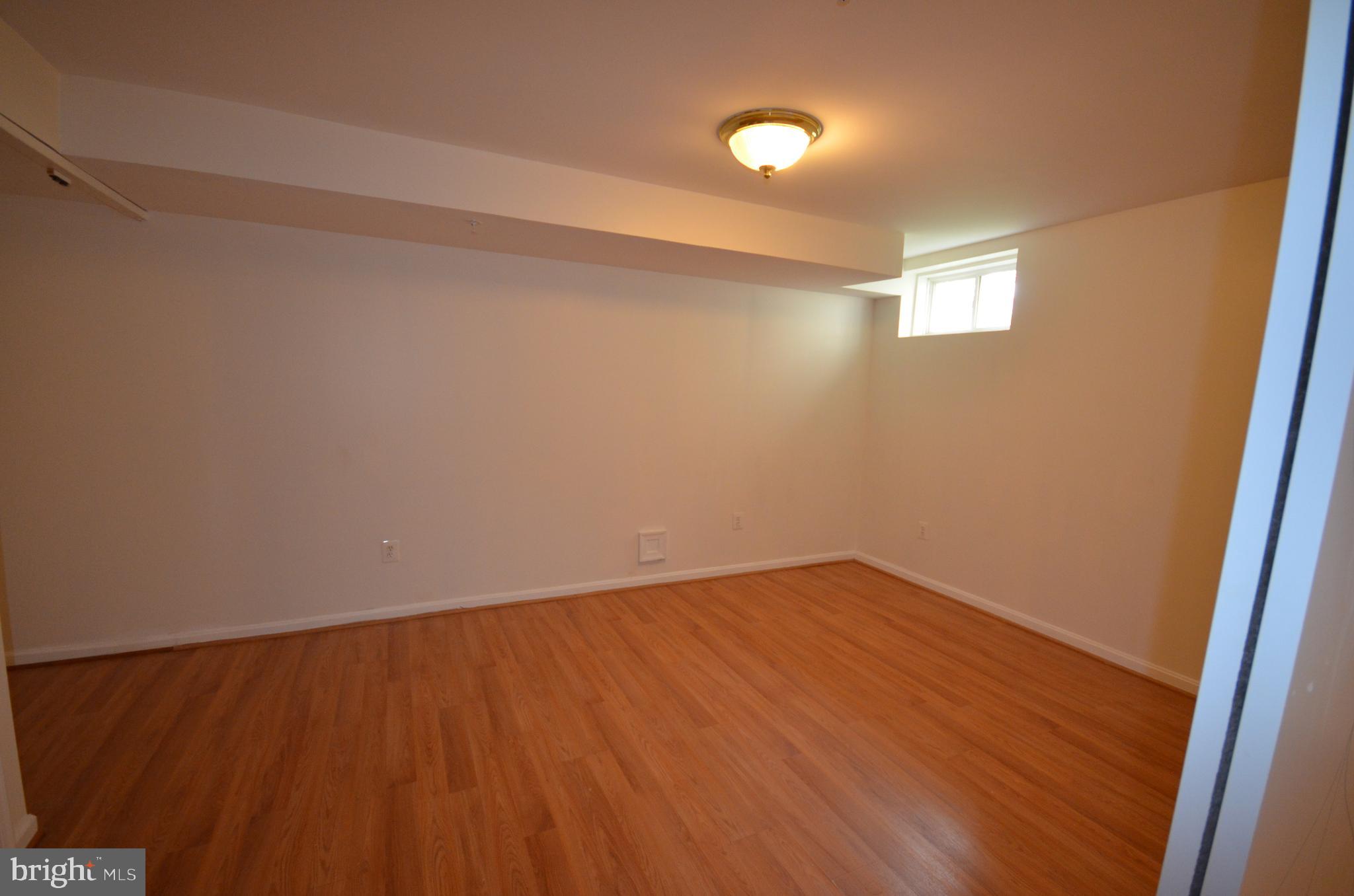 KING FARM IRVINGTON - Residential Lease