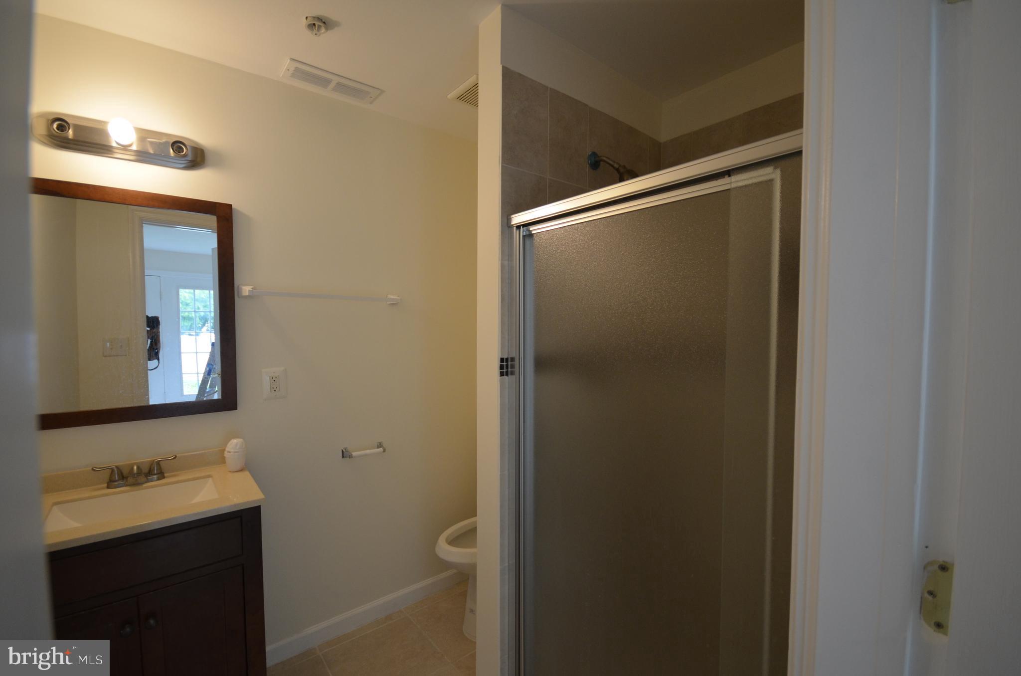 KING FARM IRVINGTON - Residential Lease