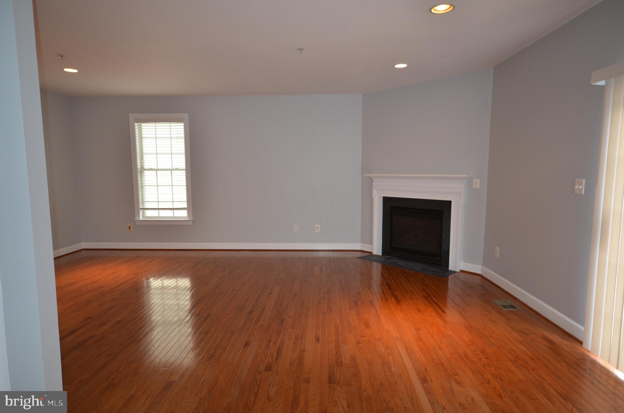 KING FARM IRVINGTON - Residential Lease