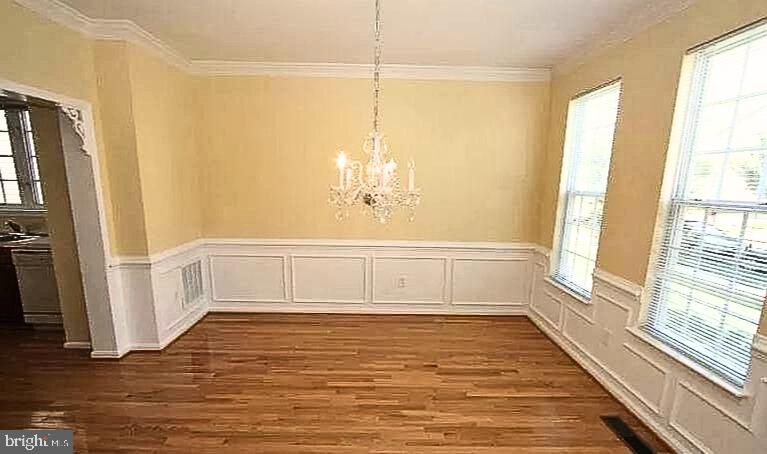 KINGSVIEW VILLAGE - Residential Lease