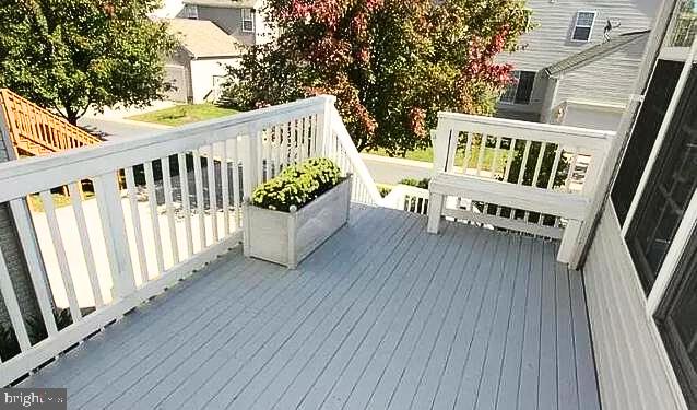 KINGSVIEW VILLAGE - Residential Lease