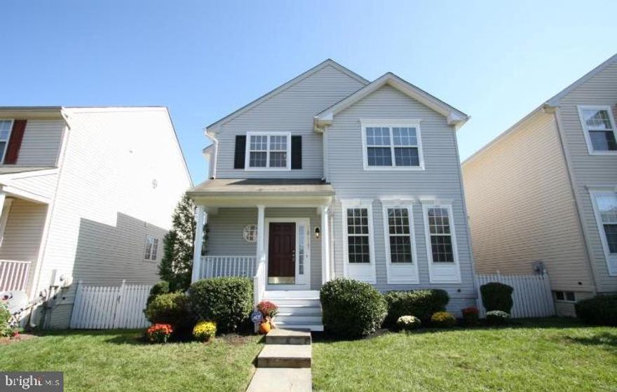 Welcome to this charming single family home in Kingsview Village where you can enjoy the best of town and country living combined! New Pella windows and patio door installed six years ago. New washer and drier installed three years ago. Hardwood floors on main level, beautiful sitting room off of primary bedroom to be used as a baby room or an office space. Newly installed granite countertop, freshly painted house and immaculately kept and polished hardwood floors. The lower level can accommodate another bedroom. This is a walkout level with a patio, and with the versatility that this space allows, you can make it anything you want it to be, a playroom for your kids, a private hangout spot for your teenager, or just a quiet family space could be a great option too!

An inviting front porch leads to a contemporary welcoming open space layout with the fireplace in the living room area. The living room flows nicely to the family room and the dining room, adjacent to the galley-style gourmet kitchen, outfitted with stainless steel appliances. The two-car garage is conveniently accessible through the driveway in the rear of the house. There is a spacious deck on the second level and a beautiful staircase leading down to the patio, outfitted with beautiful stone tiles. There is a separate entrance to the house leading to the ground level from the upstairs patio. There is a playground, a community swimming pool and a park zone for your enjoyment within a walking distance of this gorgeous home. Please remove your shoes or cover the shoes when touring.

Minimal requirements: 
- FICO  - 700+ 
- Salary or combined income of applicants should be at least three times the monthly rental amount.  
- Two most recent paystubs or two years of tax returns if self-employed. 
- Excellent verifiable rental history. 
- All renters 18+ yrs of age should fill out their own application and pay the one-time non-refundable fee.

++++Please remove the shoes when touring++++

Apply here: https://apply.link/N6HWfjE