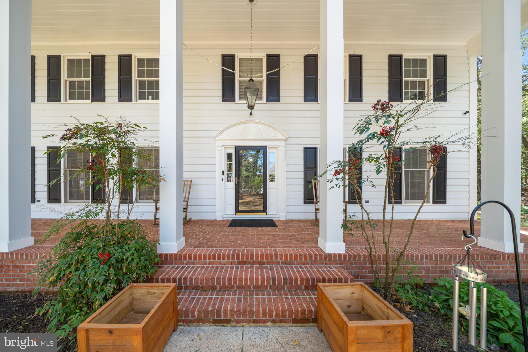 3776 DEVONSHIRE DRIVE