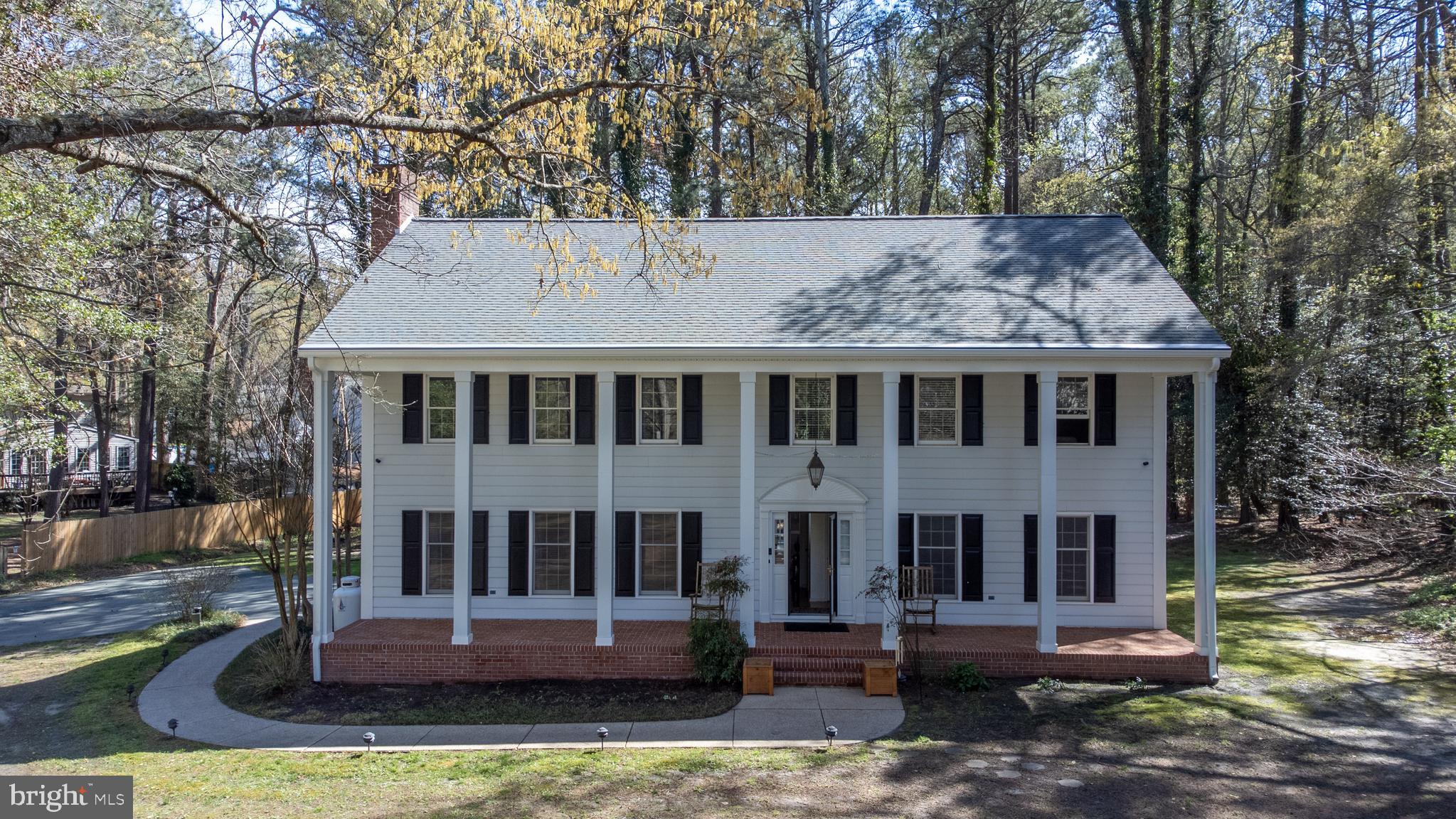 3776 DEVONSHIRE DRIVE