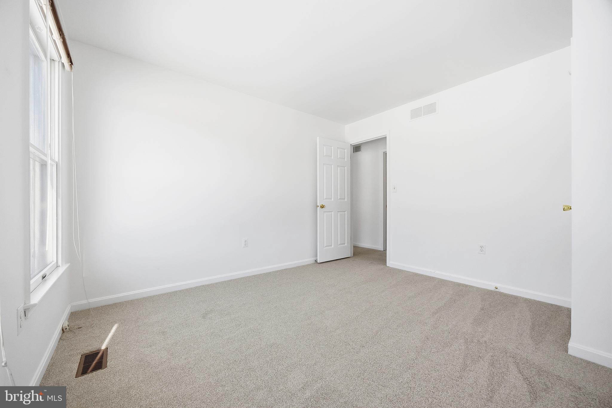 BRADDOCK MANOR - Residential