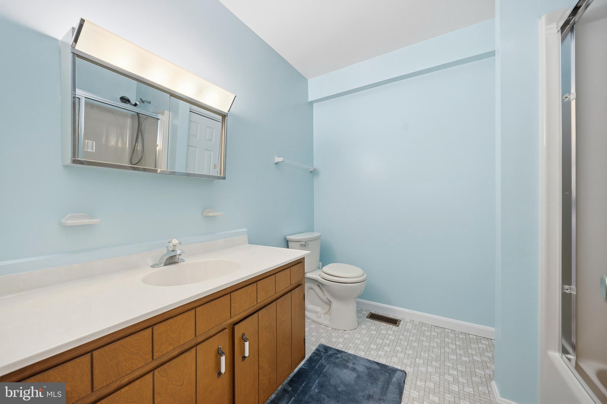 BRADDOCK MANOR - Residential