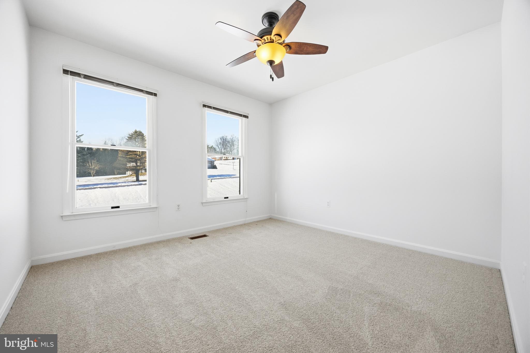 BRADDOCK MANOR - Residential