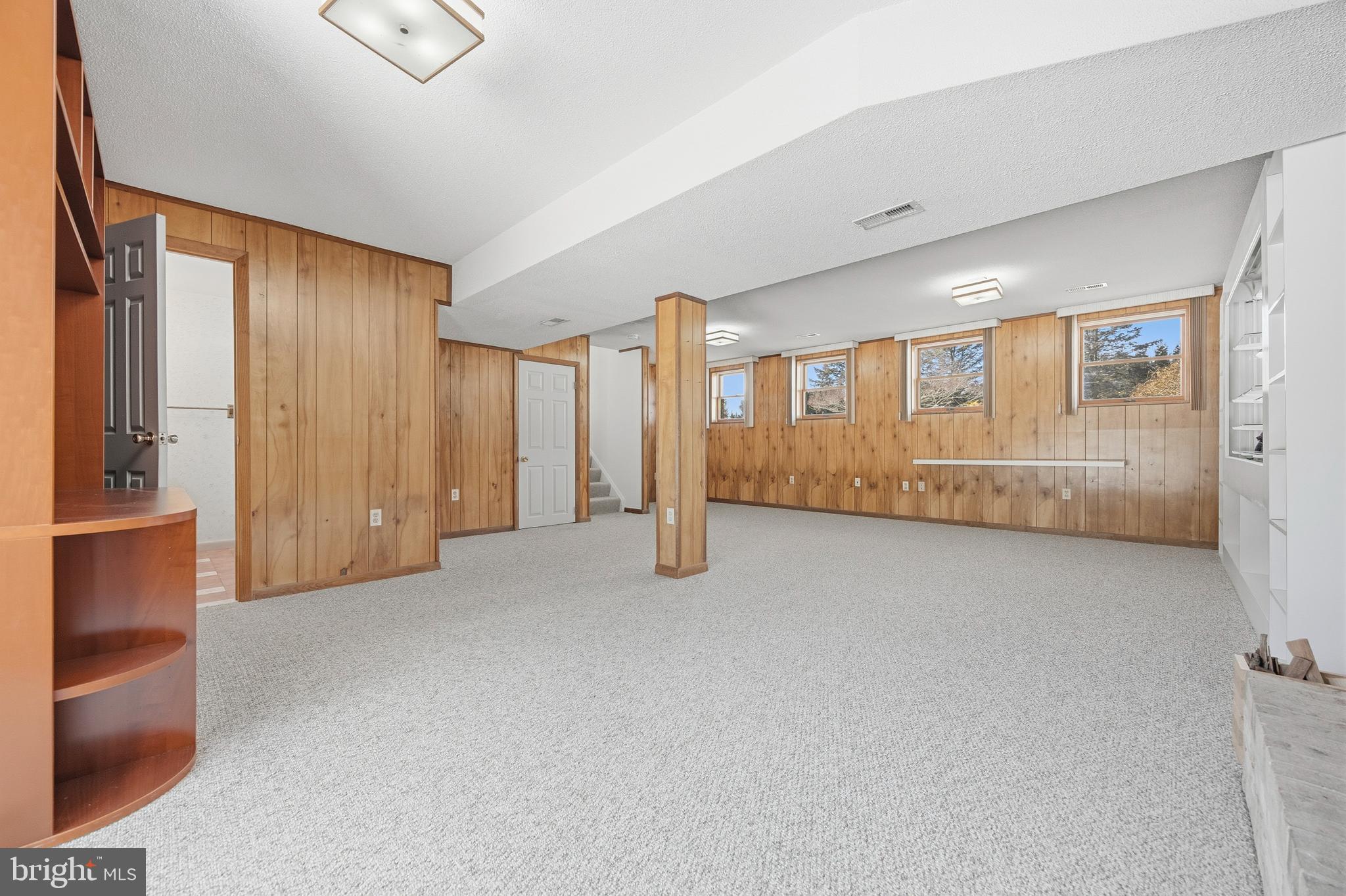 BRADDOCK MANOR - Residential